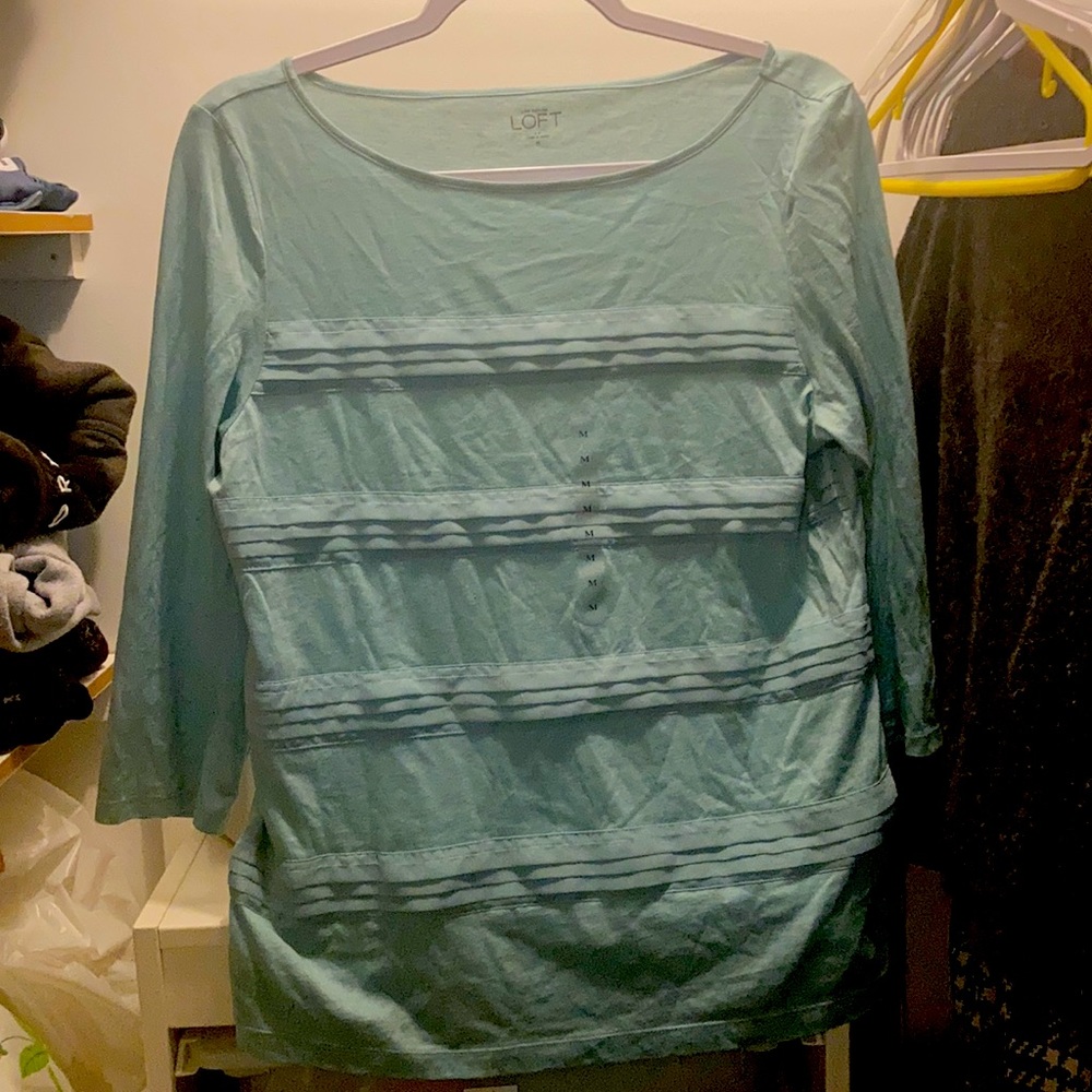 Light weigh 3/4 sleeve shirt